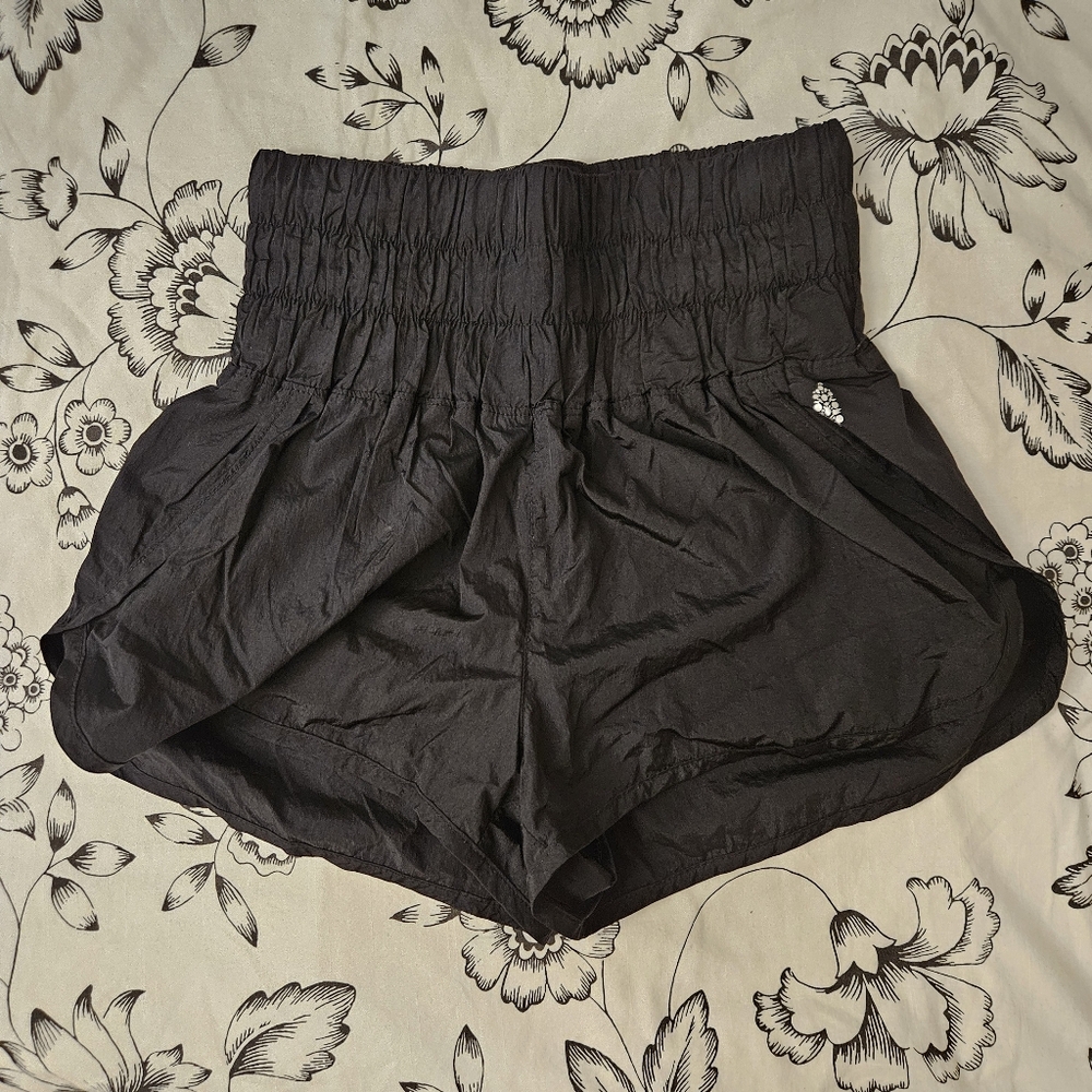 FP movement the way home shorts black